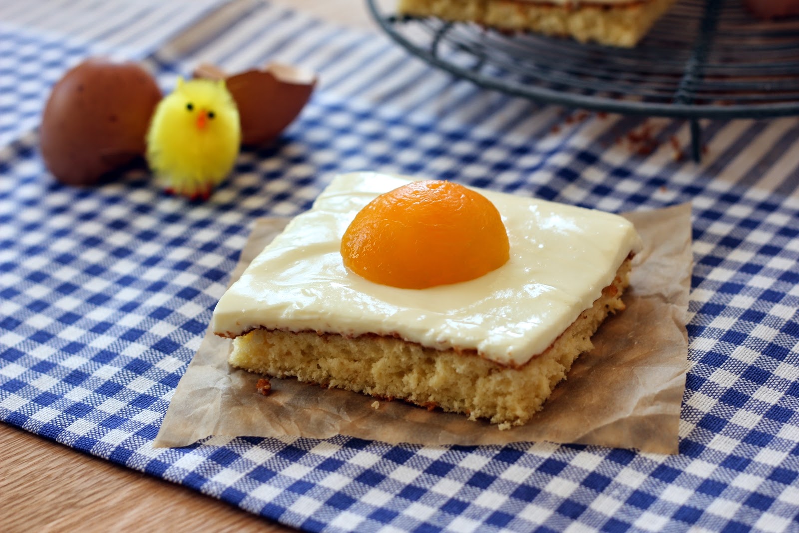 süßer Spiegelei Kuchen zu Ostern - Fashion Kitchen