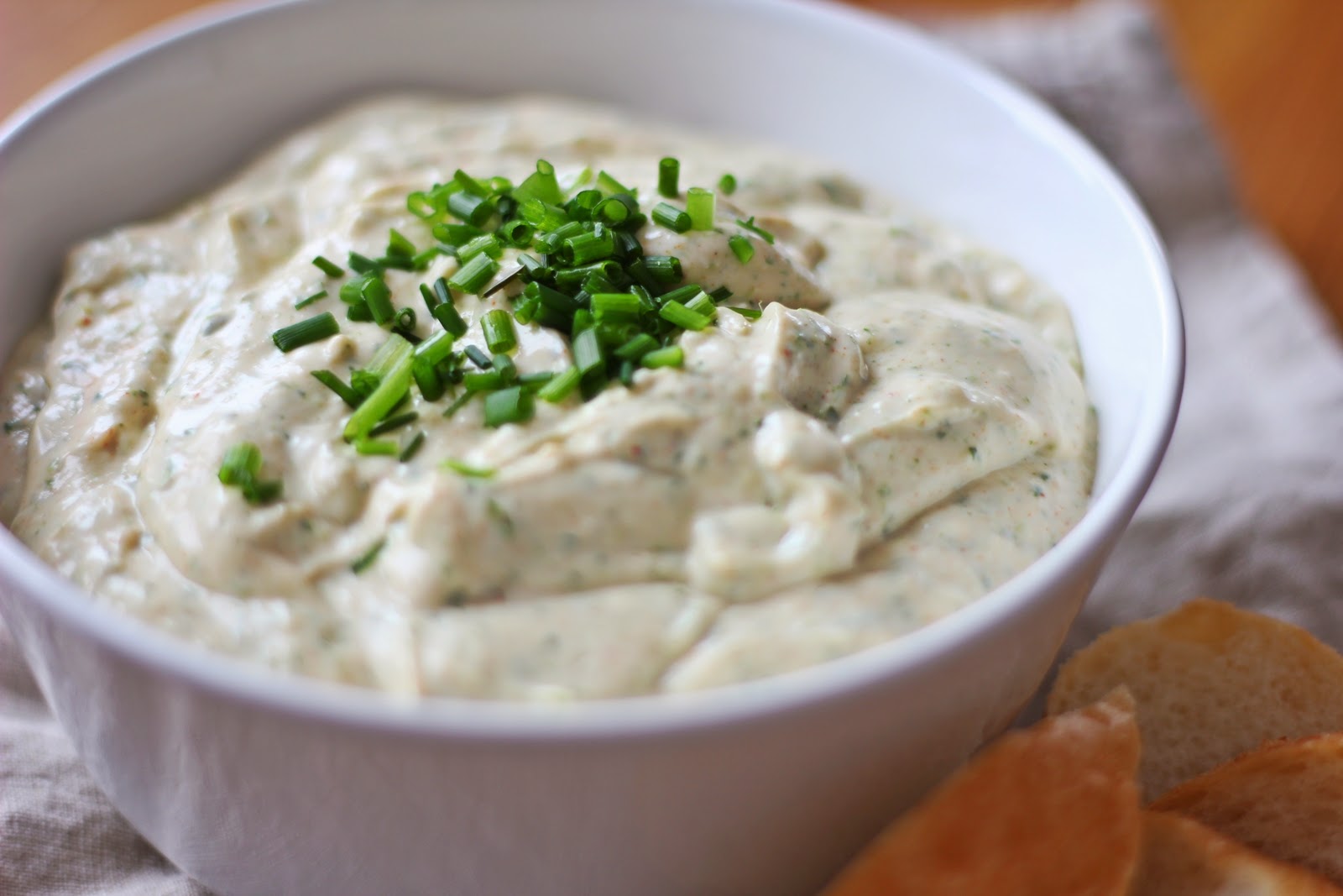 Leichter Knoblauch Kräuter Dip