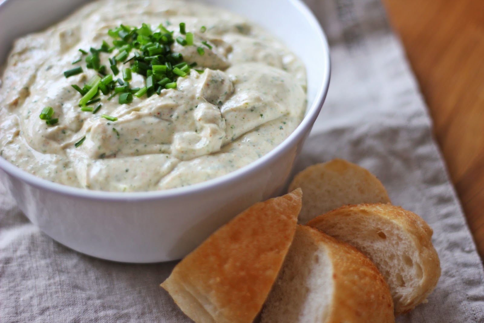 Leichter Knoblauch Kräuter Dip