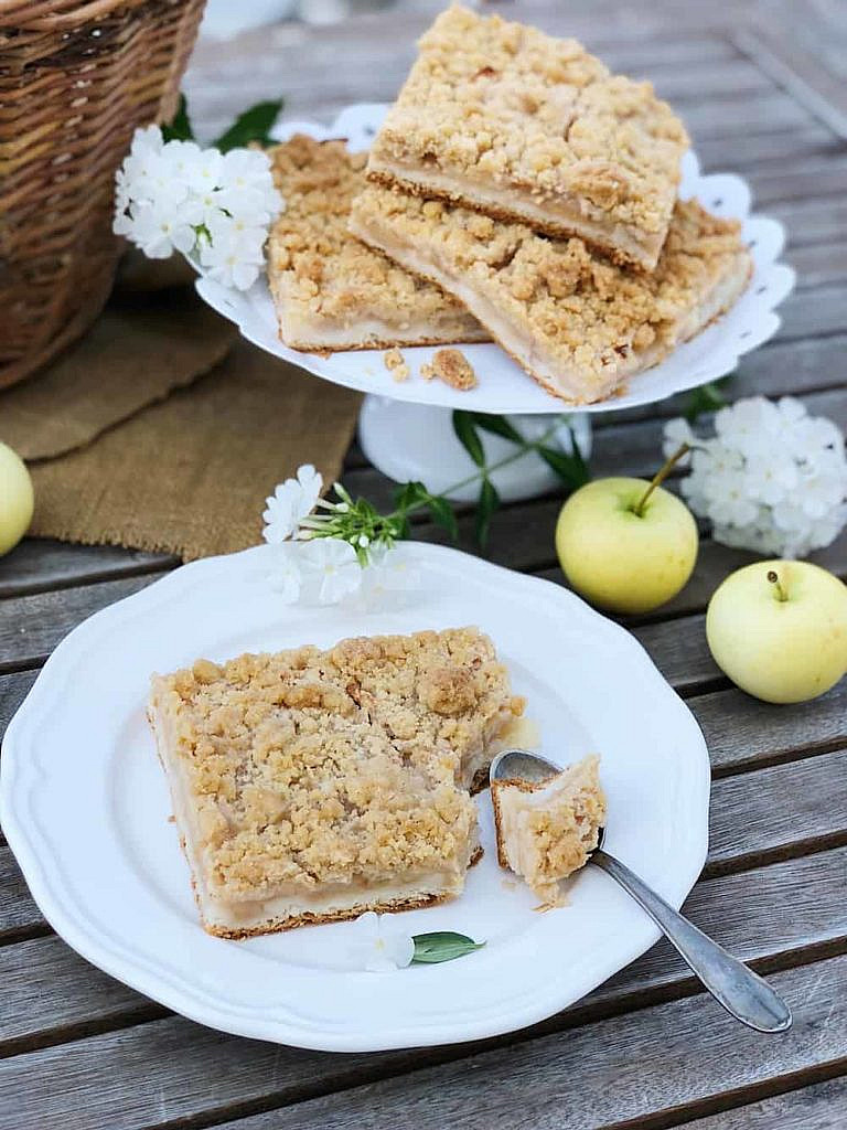 Apfelkuchen vom Blech mit Zimt-Streusel - Fashion Kitchen