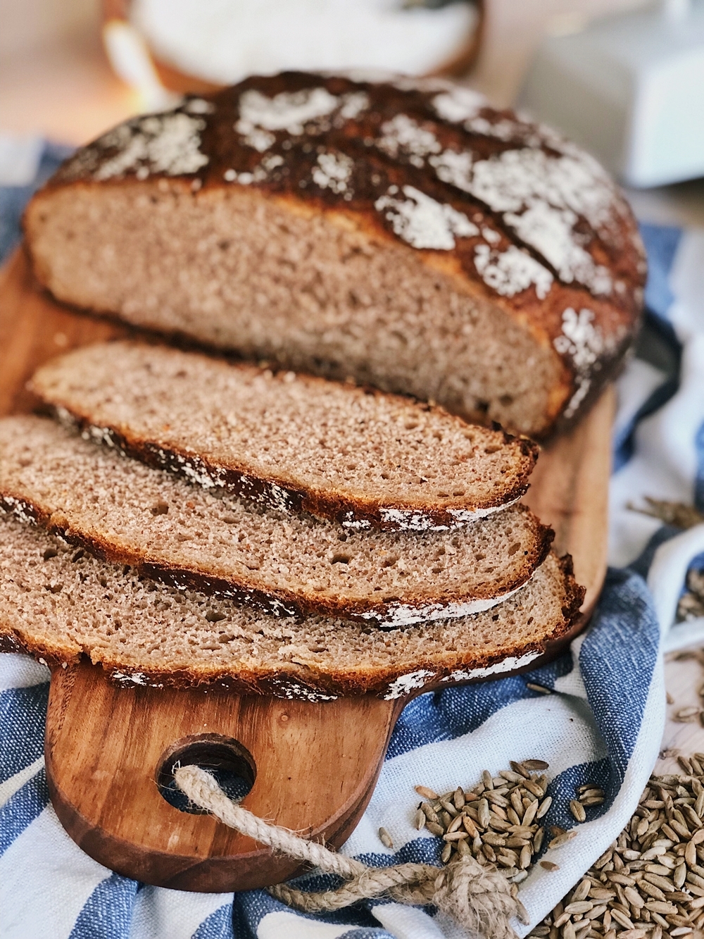 Dinkel Knusper Brot