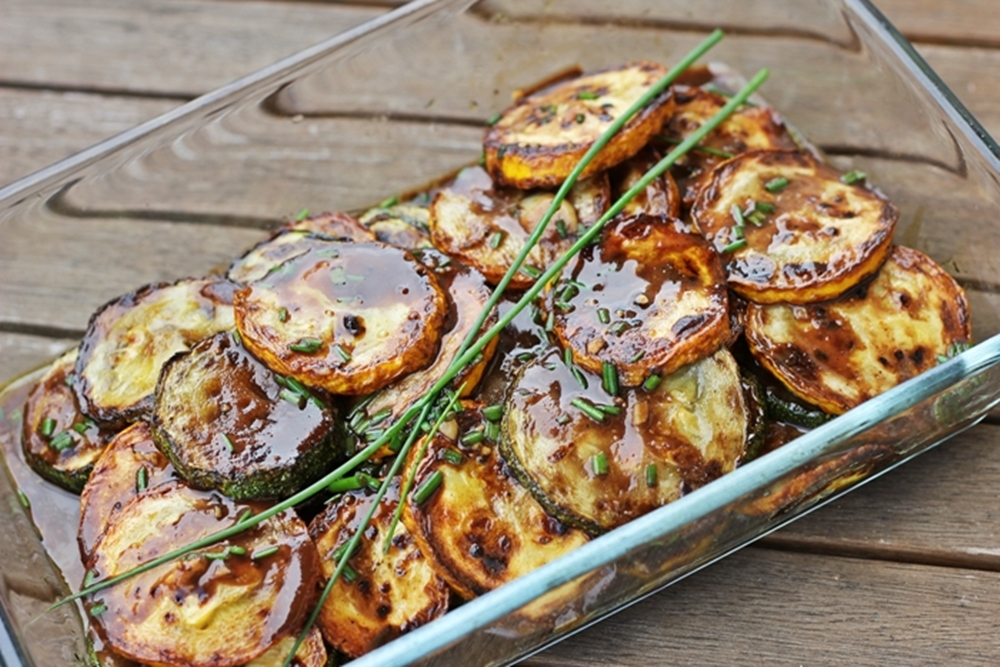 lauwarmer Zucchini Salat grillen bbq vatertag