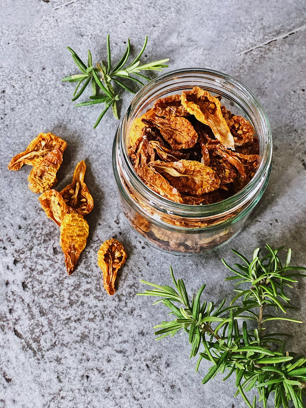 Tomaten trocknen und in Öl einlegen - Fashion Kitchen