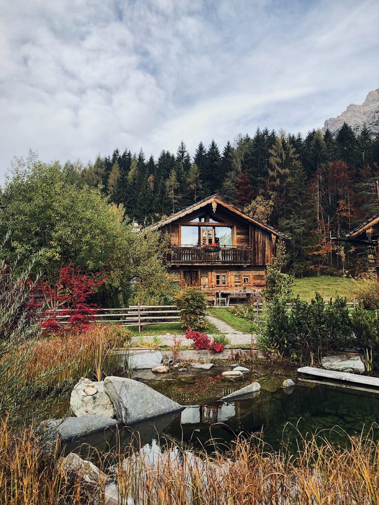 Chalet Bergdorf Priesteregg, Ausflug nach Hirschbichl Berchtesgaden, E-Bike Tour zur Riedlspitz, Mama Thresl & Huwi's Alm in Leogang - Österreich