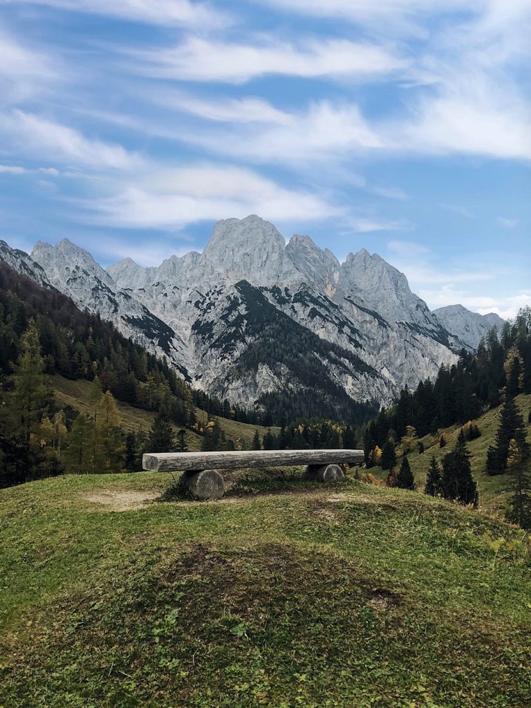 Chalet Bergdorf Priesteregg, Ausflug nach Hirschbichl Berchtesgaden, E-Bike Tour zur Riedlspitz, Mama Thresl & Huwi's Alm in Leogang - Österreich