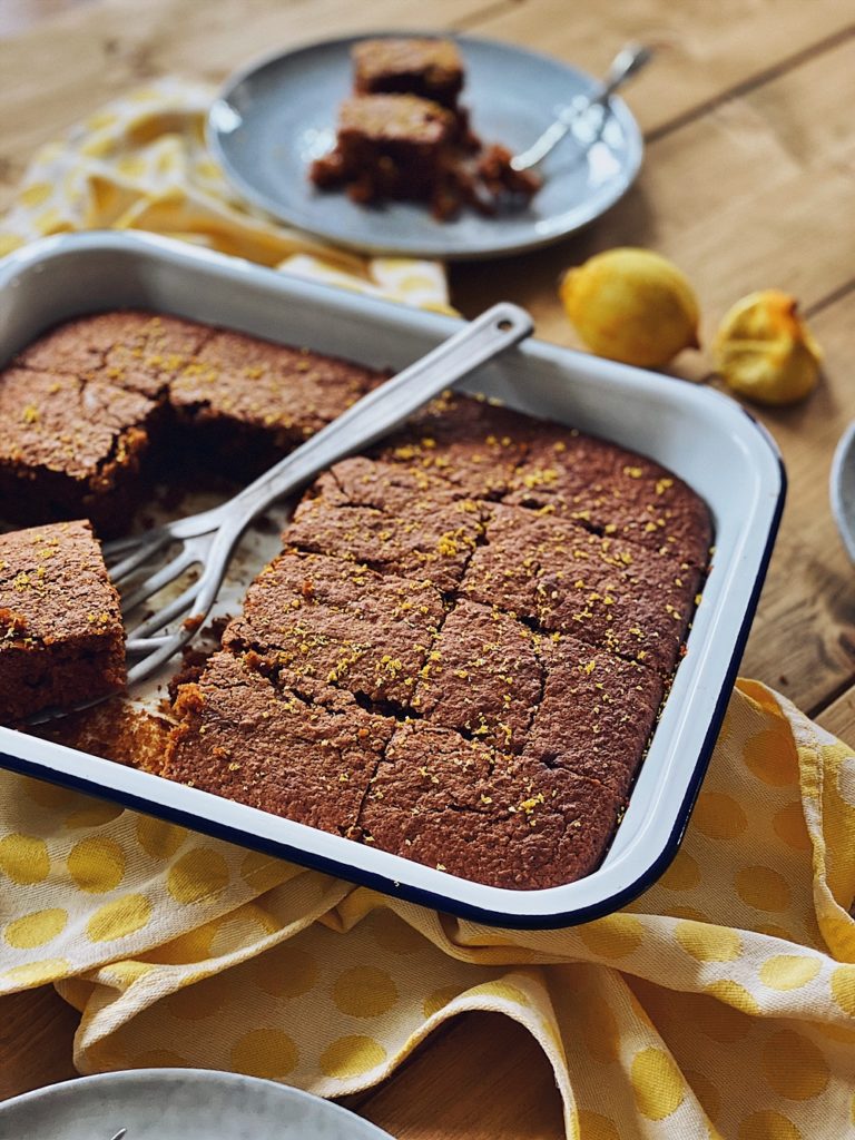 Schoko-Kürbis Brownies mit Kokos und Zitrone