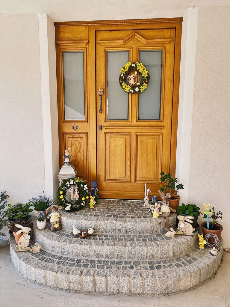 Osterkranz Tür