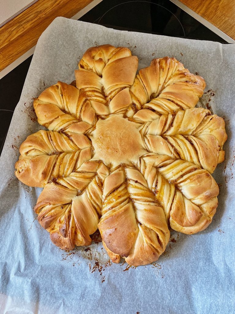 Marmeladen-Hefe-Blume - Jam Star Bread