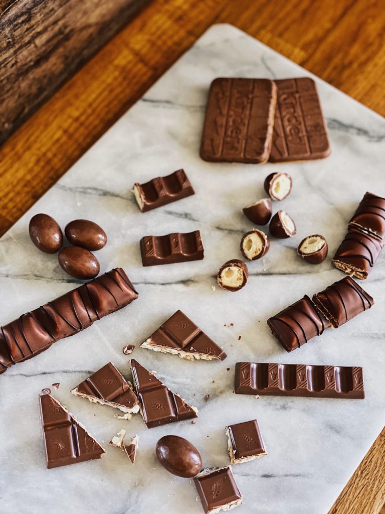 Kinder Schokolade Torte - Triple Chocolate Drip Cake