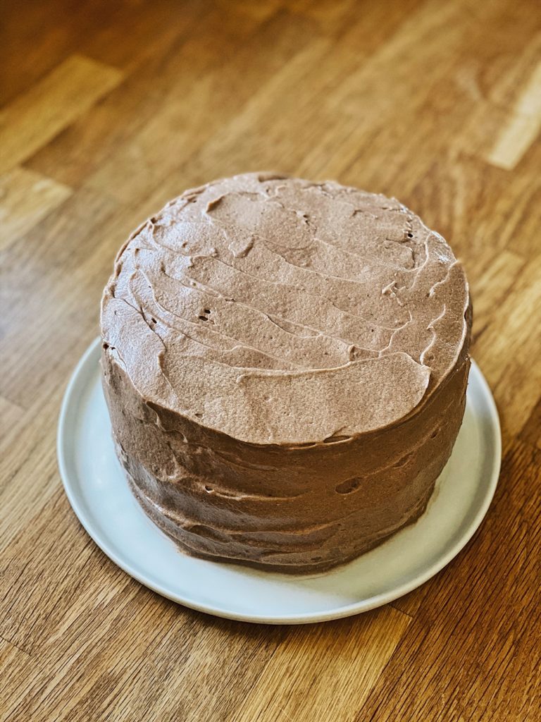 Kinder Schokolade Torte - Triple Chocolate Drip Cake