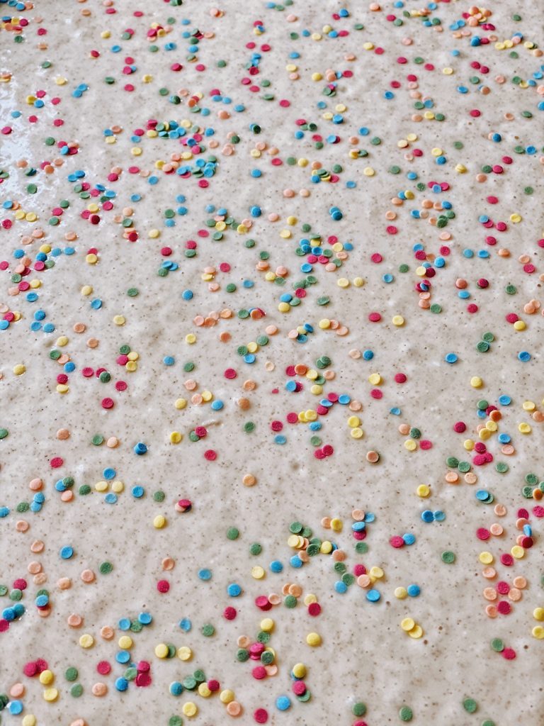 Konfetti Kuchen - Funfetti Cake