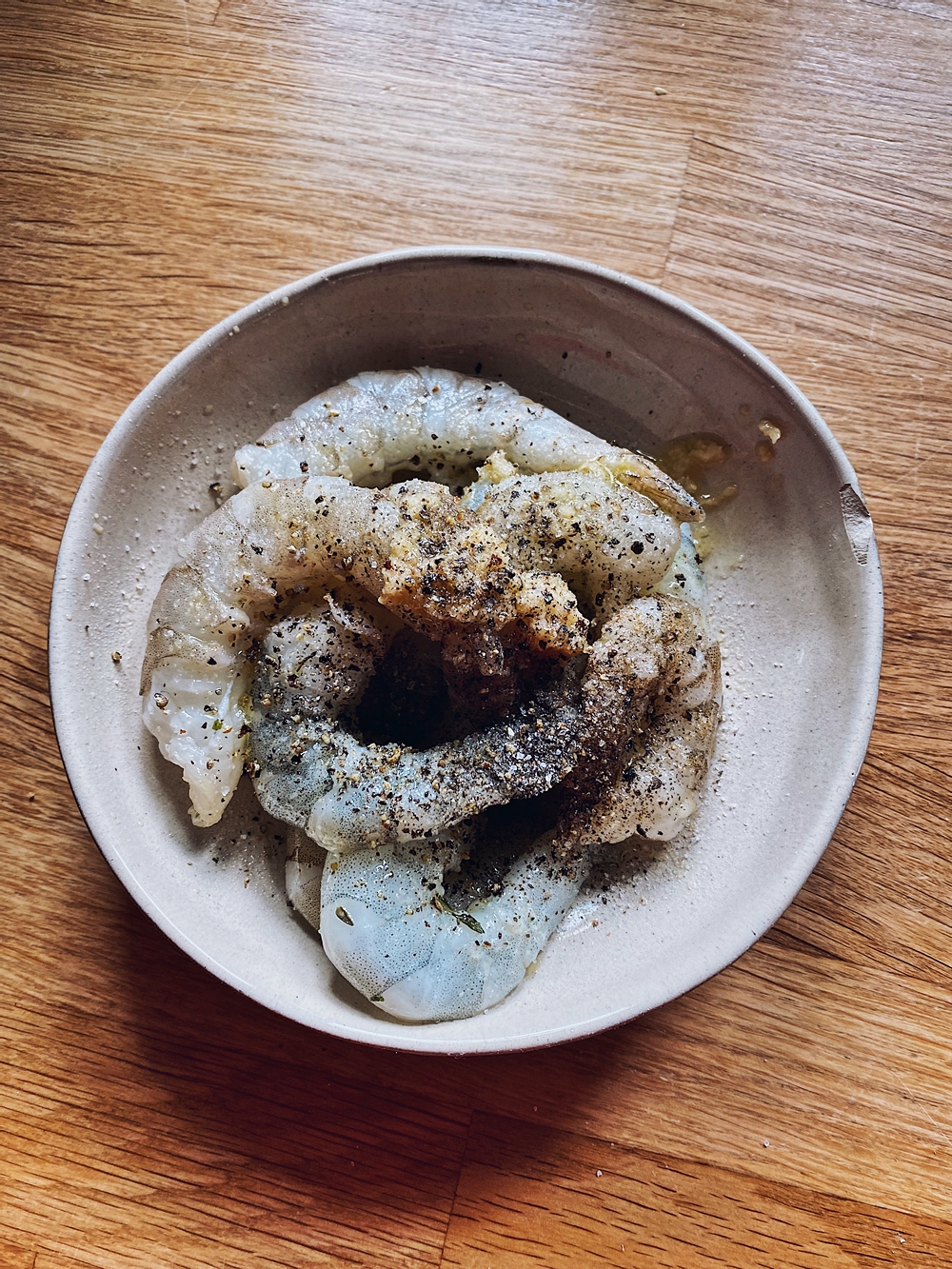 cremige Parmesan Pasta mit Garnelen, Spinat und Tomaten