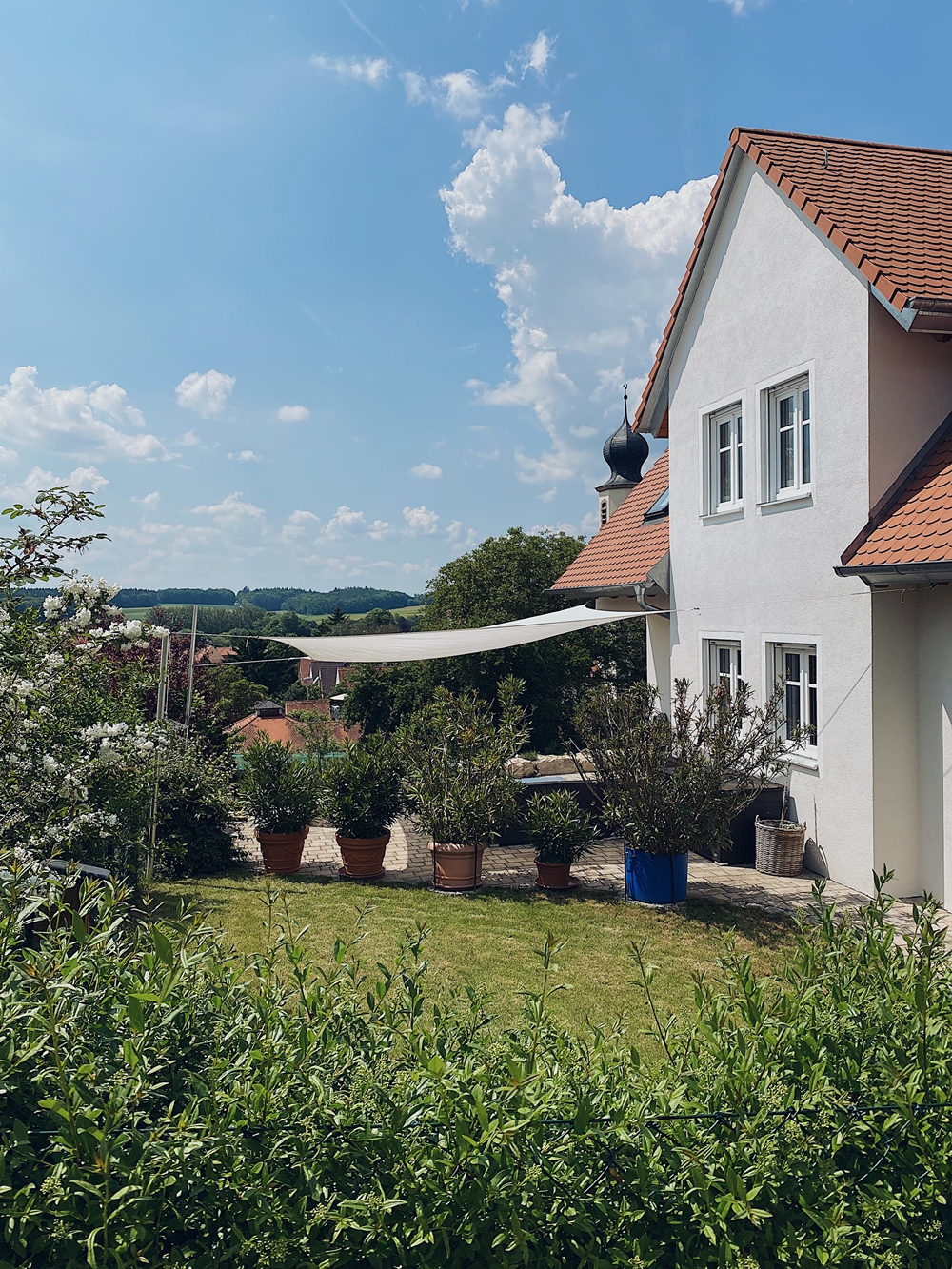 Sonnensegel im Garten Material, Aufbau, Befestigung und alle