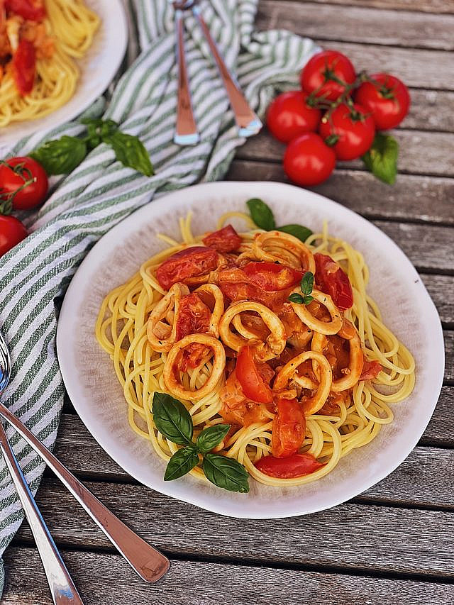 Spaghetti Meeresfrüchte - Spaghetti Frutti di Mare - Fashion Kitchen Spaghetti Meeresfrüchte - Spaghetti Frutti di Mare - Fashion Kitchen