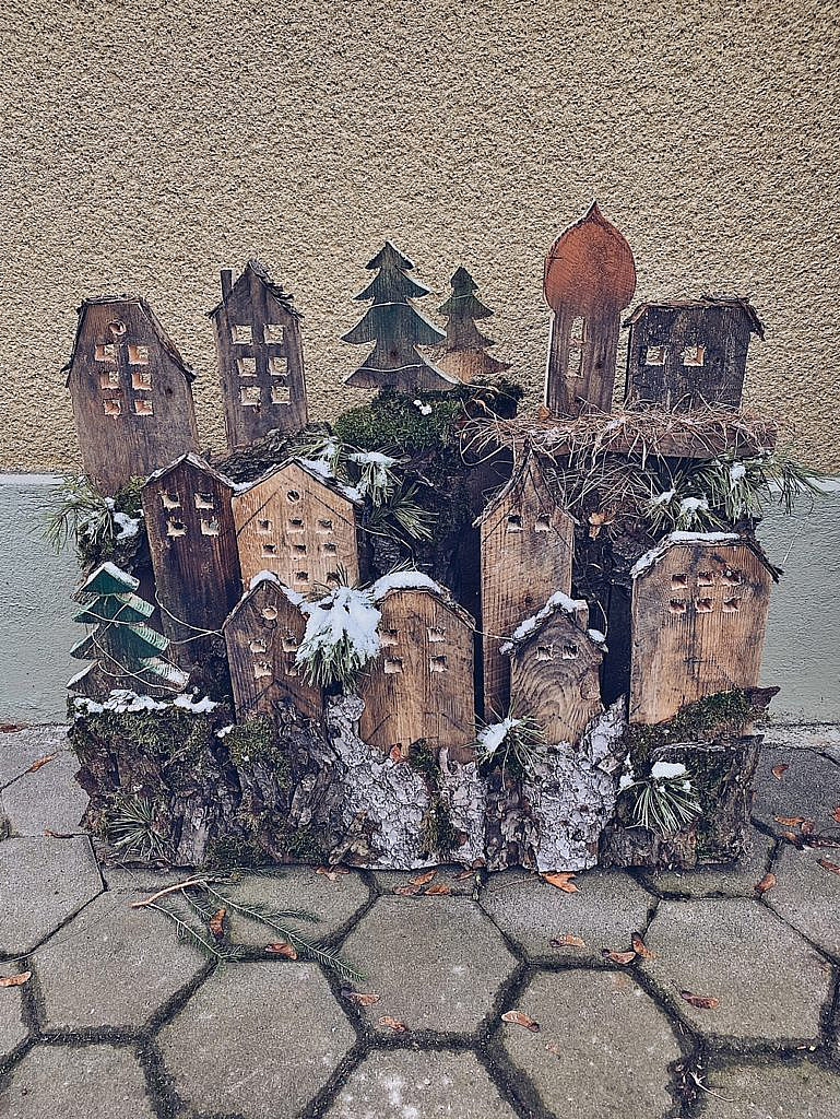 DIY - weihnachtliches Paletten Winterdorf