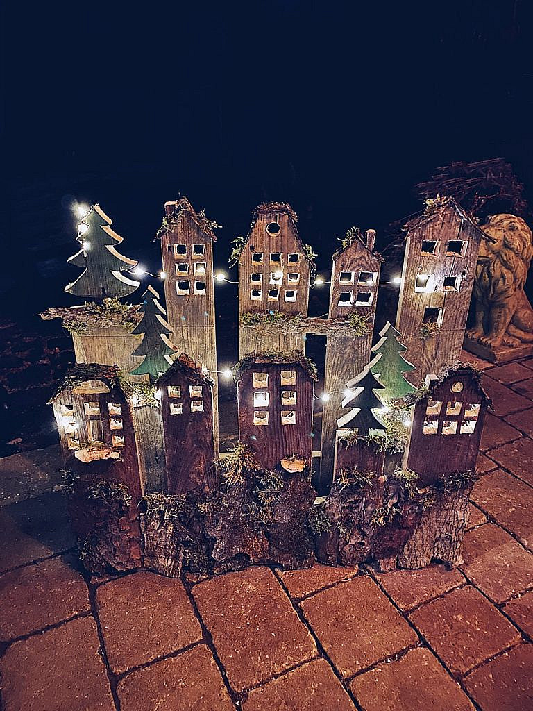 Meine Weihnachtsdekoration - Haustür, Treppengeländer, Wohnzimmer, Esszimmer und Garten